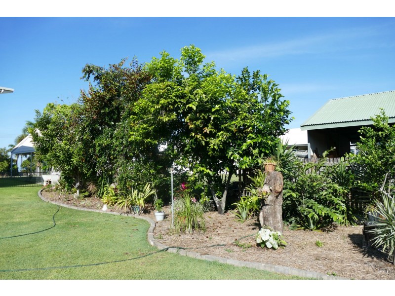 3 Leefe Street, Cardwell QLD 4849