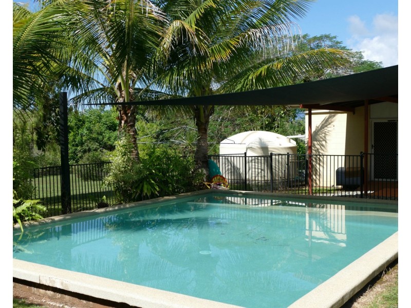 56348 Bruce Highway St, Kennedy QLD 4816
