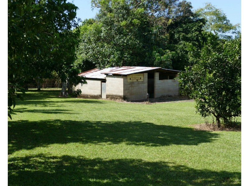 56348 Bruce Highway St, Kennedy QLD 4816