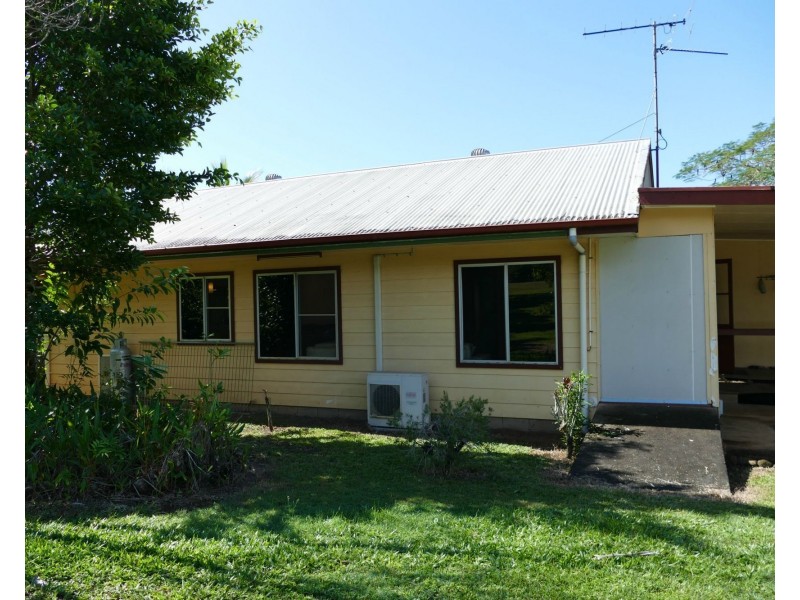 56348 Bruce Highway St, Kennedy QLD 4816