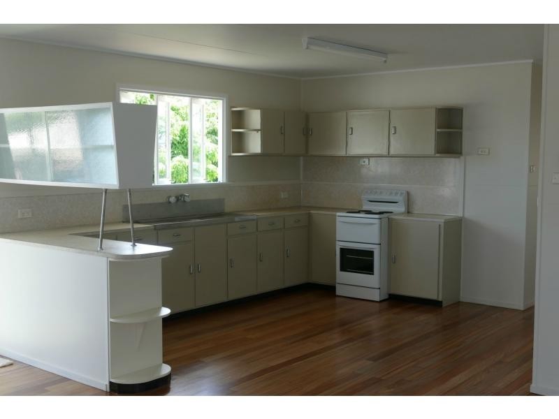 12 Eden Street, Cardwell QLD 4849