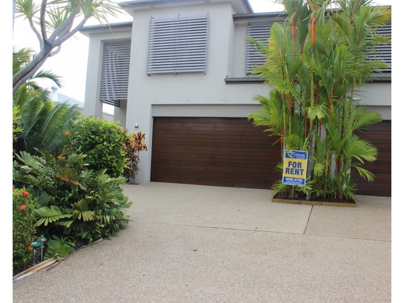 2/3 ALLAMANDA Lane, Cardwell QLD 4849