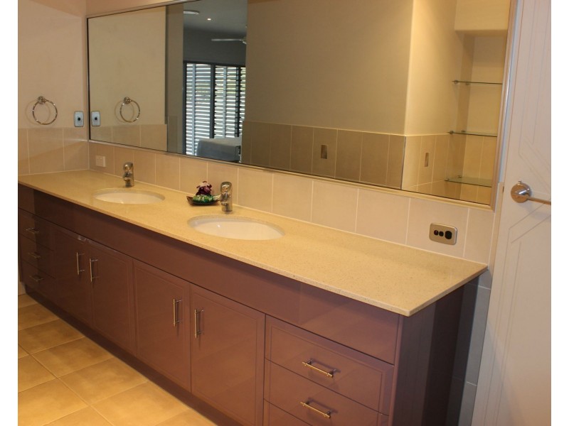 2/3 ALLAMANDA Lane, Cardwell QLD 4849