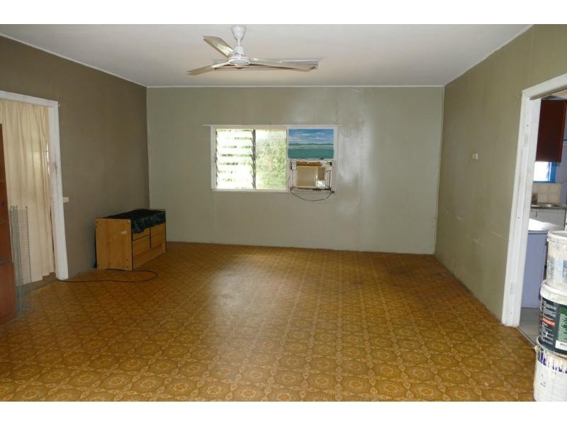 200 Victoria Street, Cardwell QLD 4849