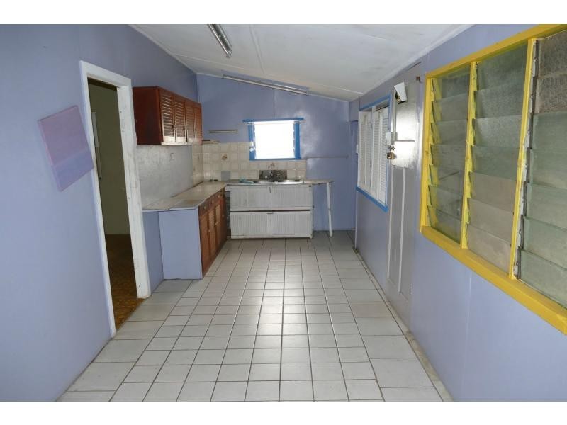 200 Victoria Street, Cardwell QLD 4849