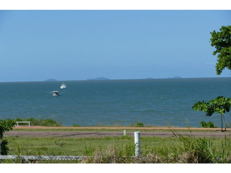 4 Eden Street, Cardwell QLD 4849