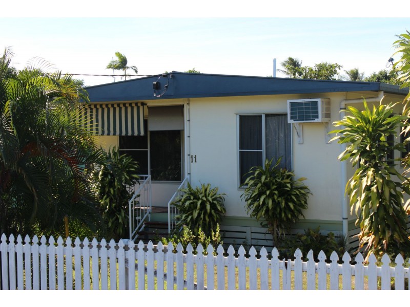 11 Toohey Street, Cardwell QLD 4849
