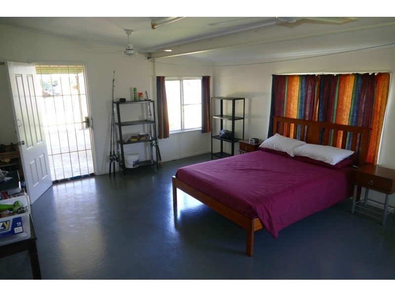 24 Jamieson Street, Cardwell QLD 4849
