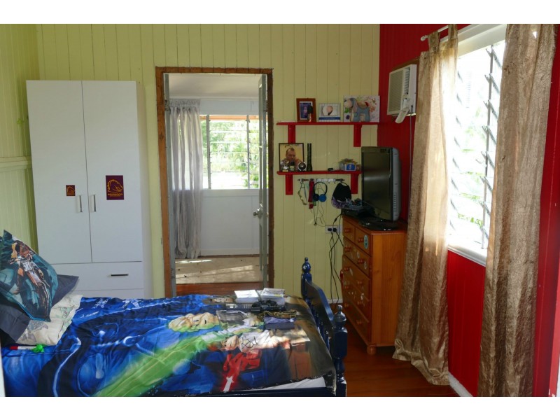 124 Roma Street, Cardwell QLD 4849