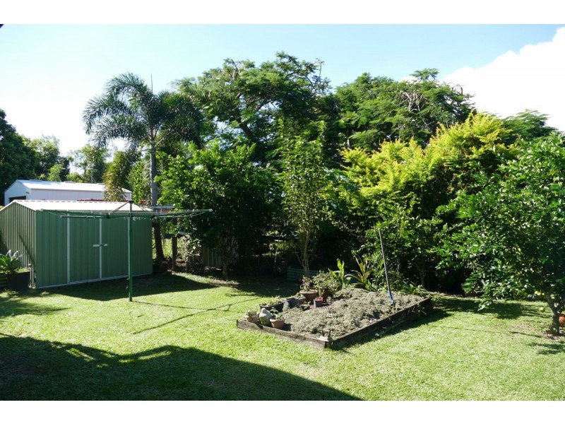 124 Roma Street, Cardwell QLD 4849