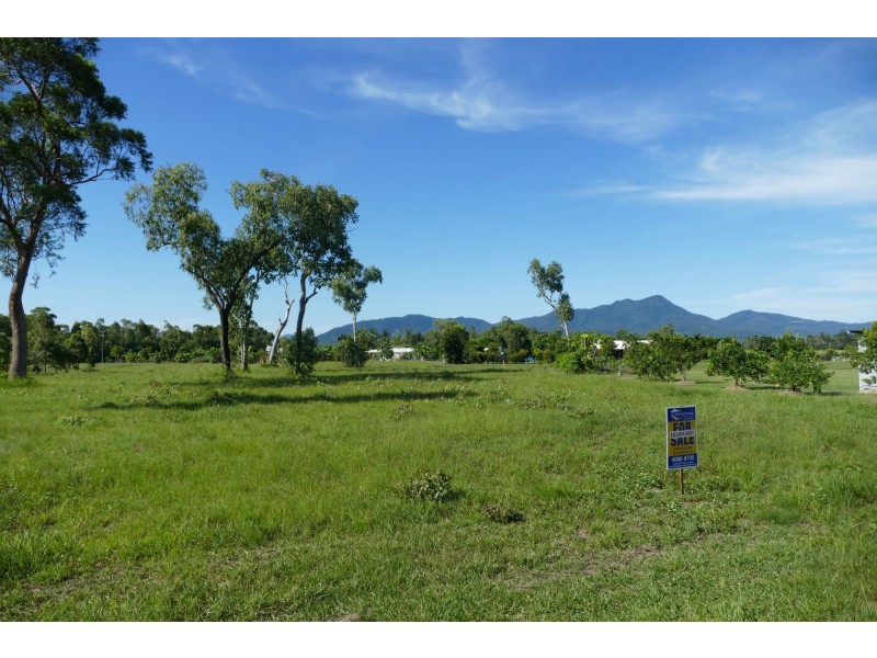 21 Tranquil Court, Cardwell QLD 4849