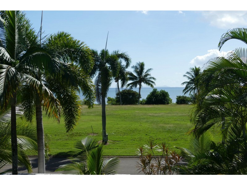 44 Keith Williams Drive, Cardwell QLD 4849