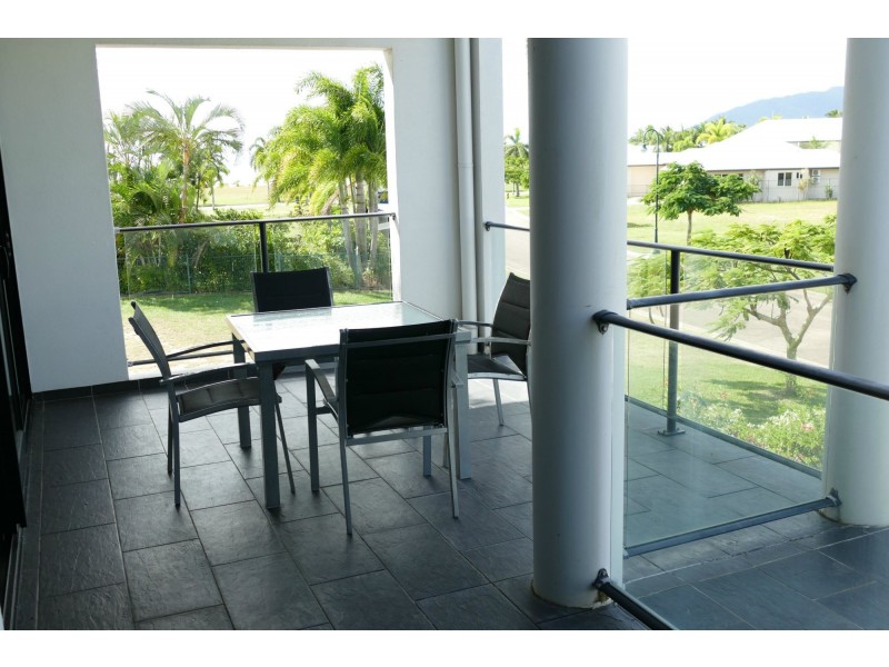 1/10-14 Poinciana Boulevard, Cardwell QLD 4849