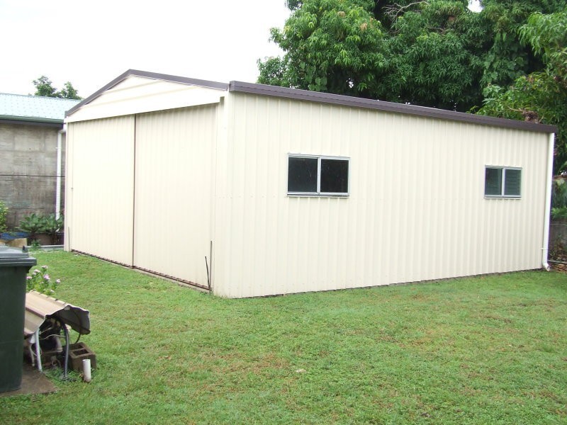 6 Leefe Street, Cardwell QLD 4849