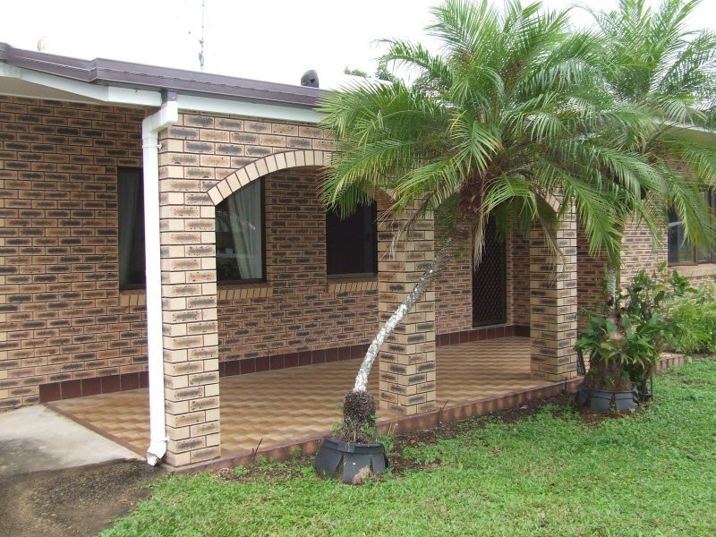 6 Leefe Street, Cardwell QLD 4849