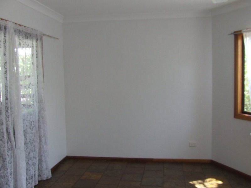 2 Edmondson Close, Cardwell QLD 4849