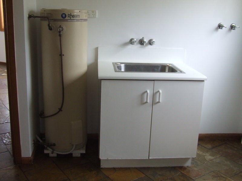 2 Edmondson Close, Cardwell QLD 4849