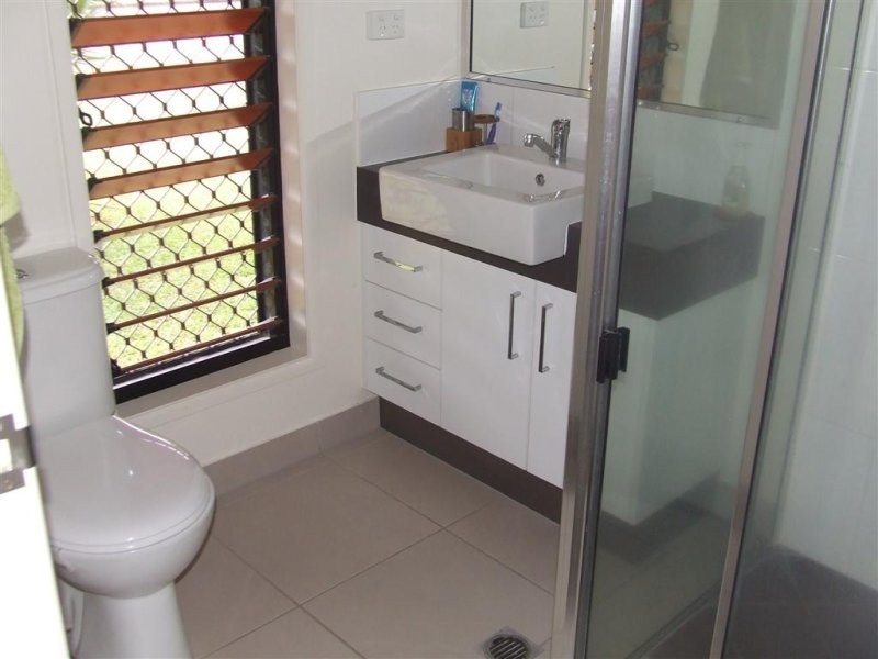 7 Edmondson Close, Cardwell QLD 4849