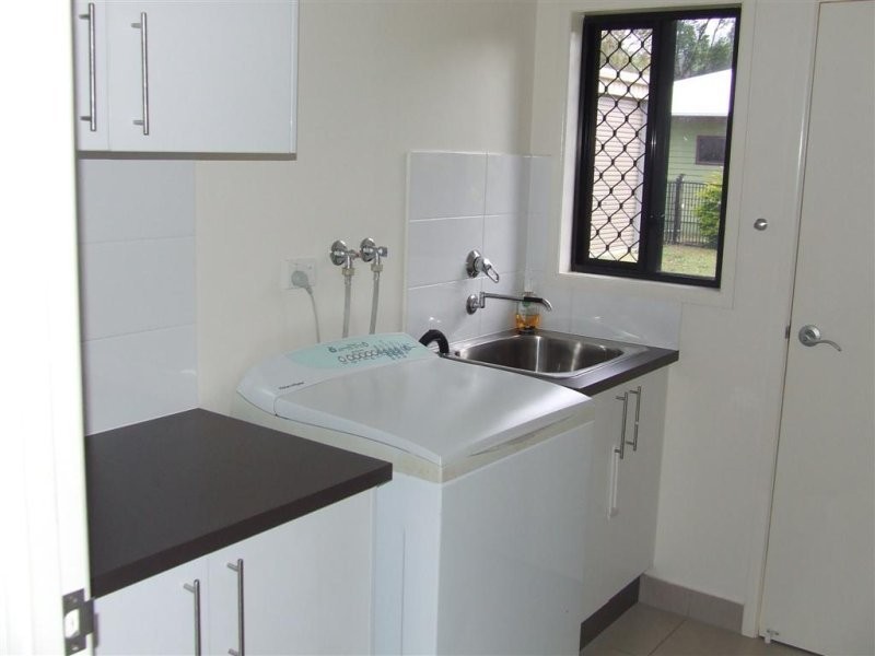 7 Edmondson Close, Cardwell QLD 4849