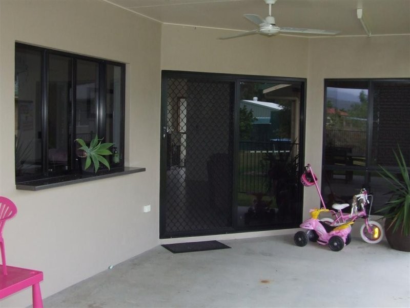 7 Edmondson Close, Cardwell QLD 4849