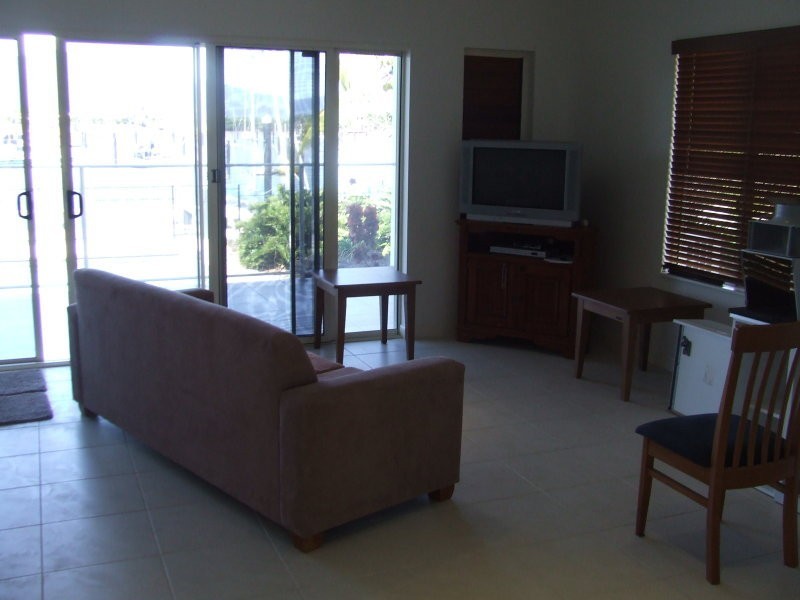 1/21 Poinciana Boulevard, Cardwell QLD 4849