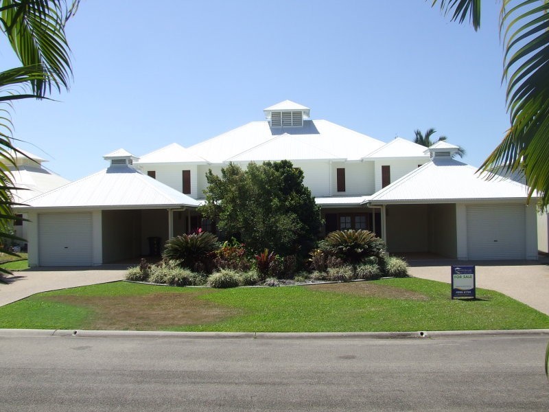 1/21 Poinciana Boulevard, Cardwell QLD 4849