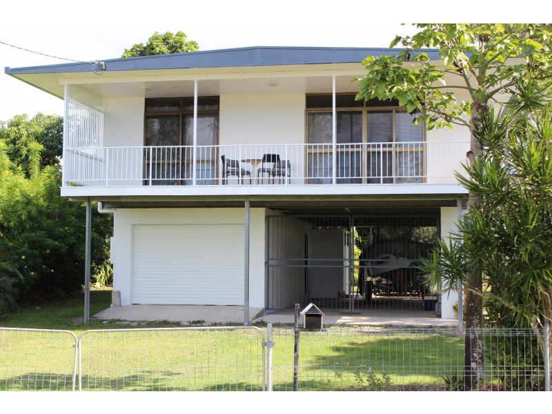15 Leefe Street, Cardwell QLD 4849
