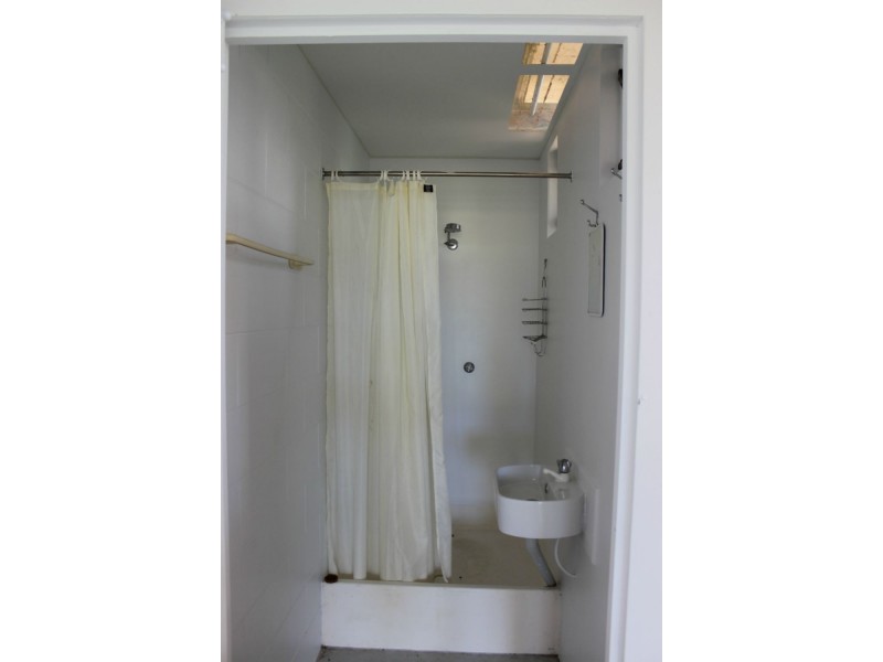 15 Leefe Street, Cardwell QLD 4849