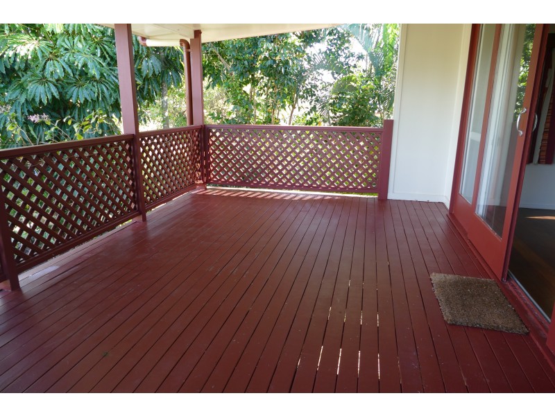 30 Jamieson St, Cardwell QLD 4849
