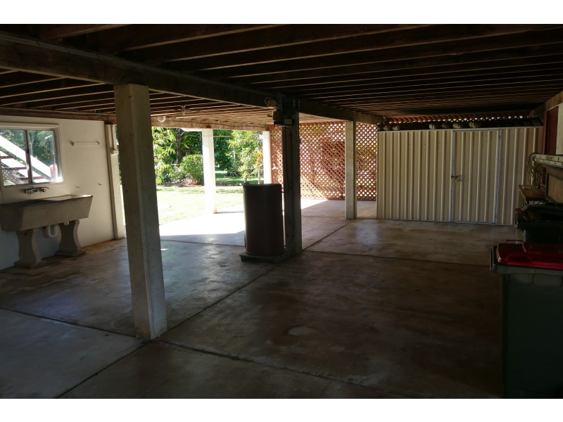 30 Jamieson St, Cardwell QLD 4849