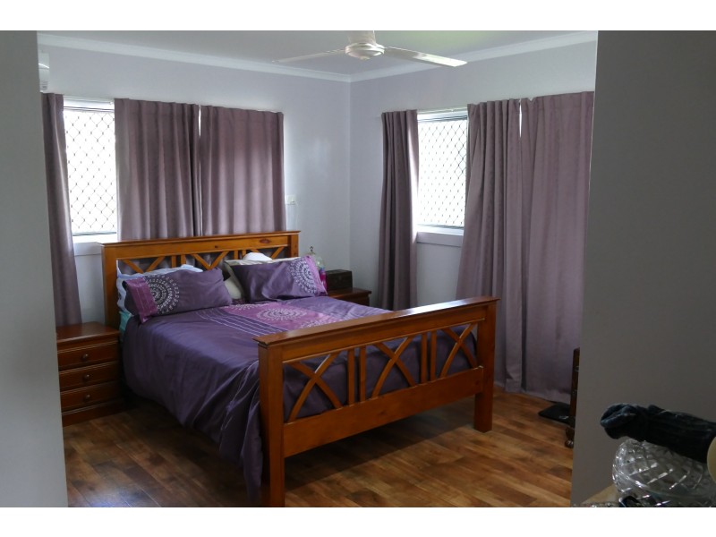 5 Albert St, Cardwell QLD 4849