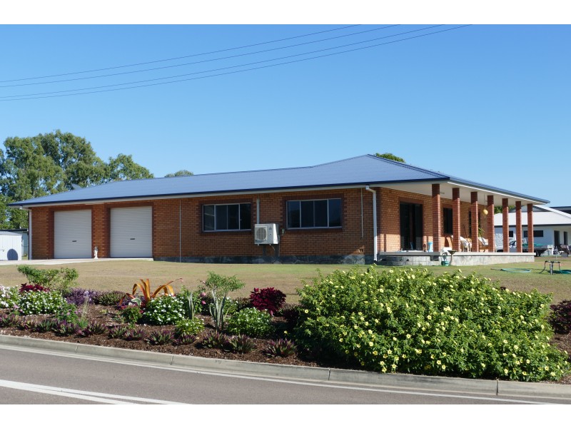 19 Victoria St, Cardwell QLD 4849