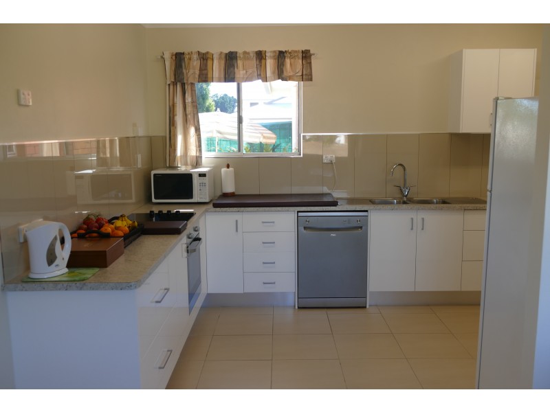 19 Victoria St, Cardwell QLD 4849