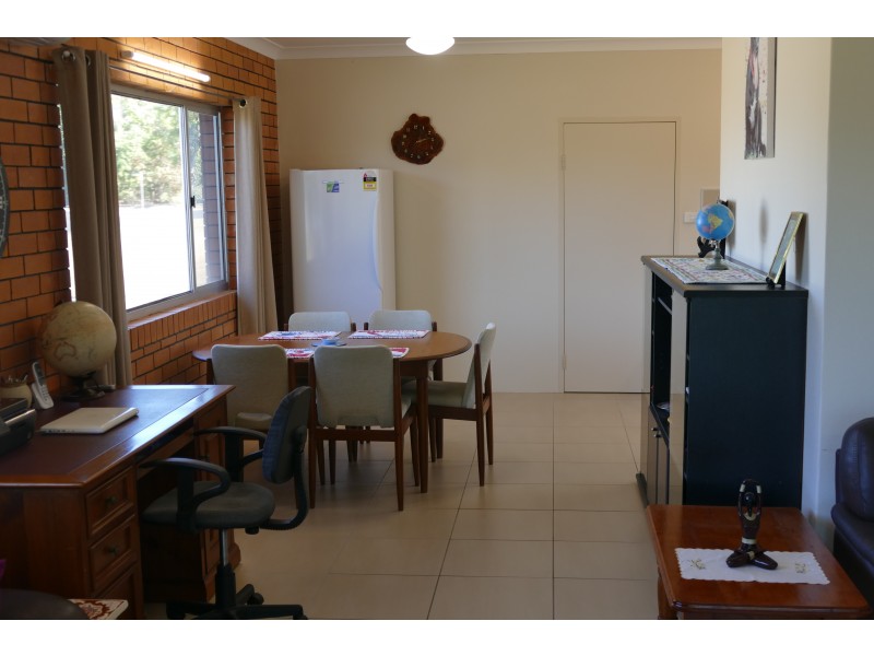19 Victoria St, Cardwell QLD 4849