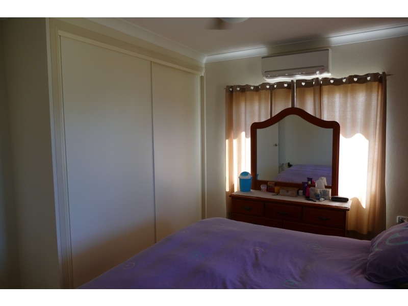 19 Victoria St, Cardwell QLD 4849