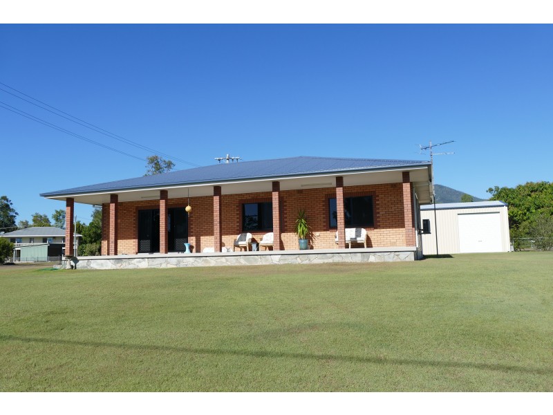19 Victoria St, Cardwell QLD 4849