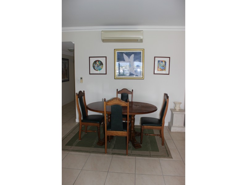 2/23 Poinciana Bvd, Cardwell QLD 4849