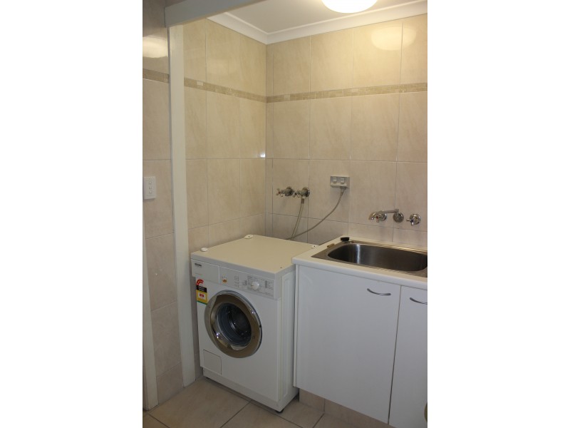 2/23 Poinciana Bvd, Cardwell QLD 4849