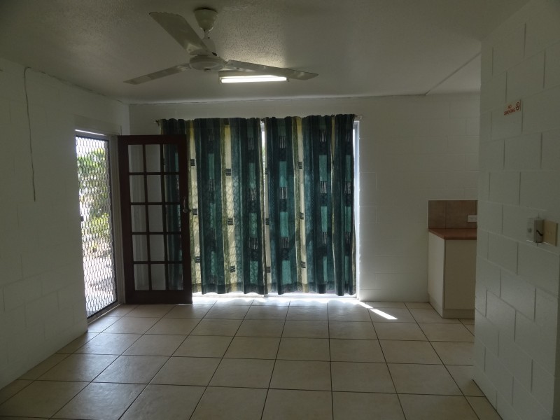 25 Victoria St, Cardwell QLD 4849