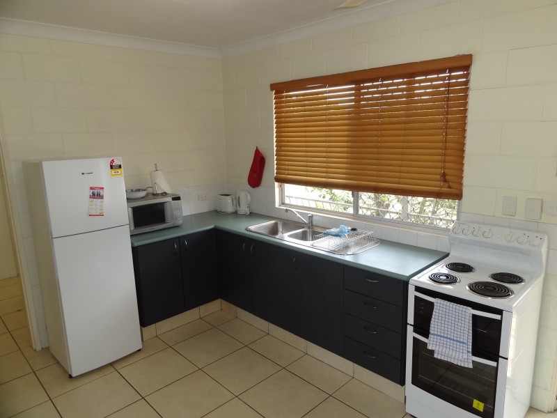 25 Victoria St, Cardwell QLD 4849