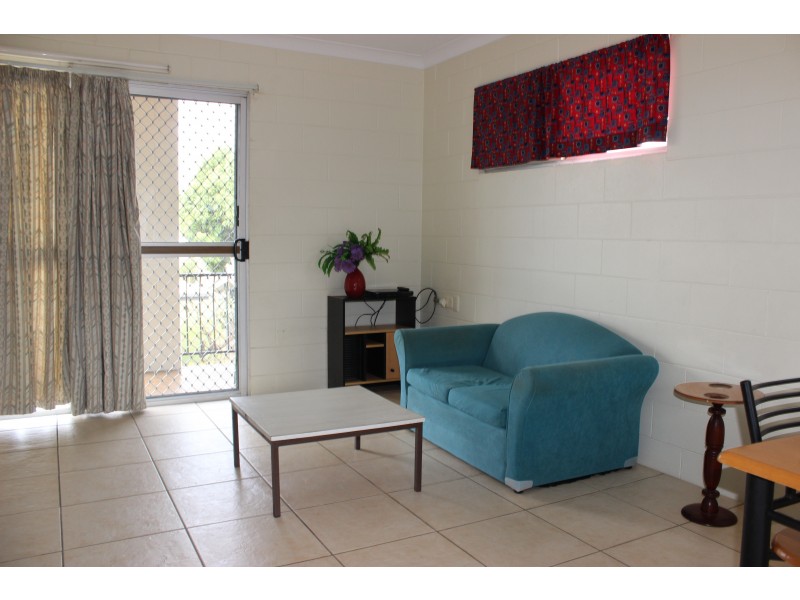 25 Victoria St, Cardwell QLD 4849