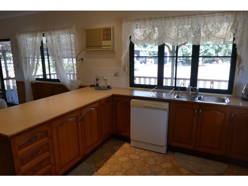 144 Old Cardwell Rd, Bilyana QLD 4854