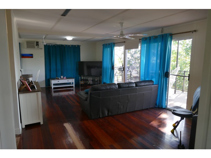7 Jamieson Street, Cardwell QLD 4849