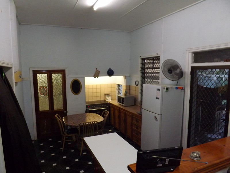 54 Bowen Street, Cardwell QLD 4849