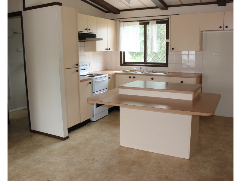 60 Roma Street, Cardwell QLD 4849