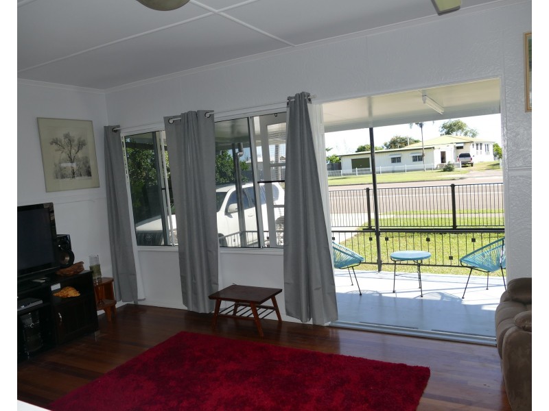 153 Victoria Street, Cardwell QLD 4849