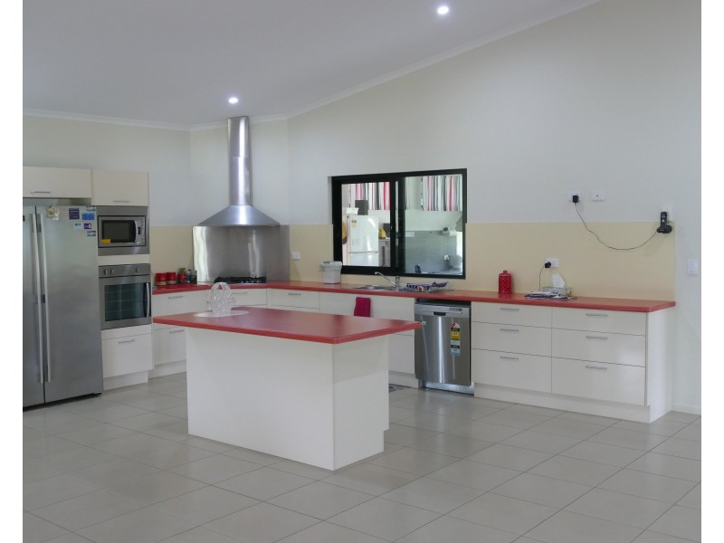 22 Tranquil Court, Cardwell QLD 4849