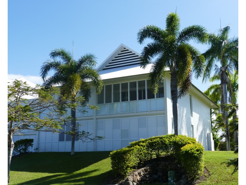 18/20-24 Poinciana Boulevard, Cardwell QLD 4849