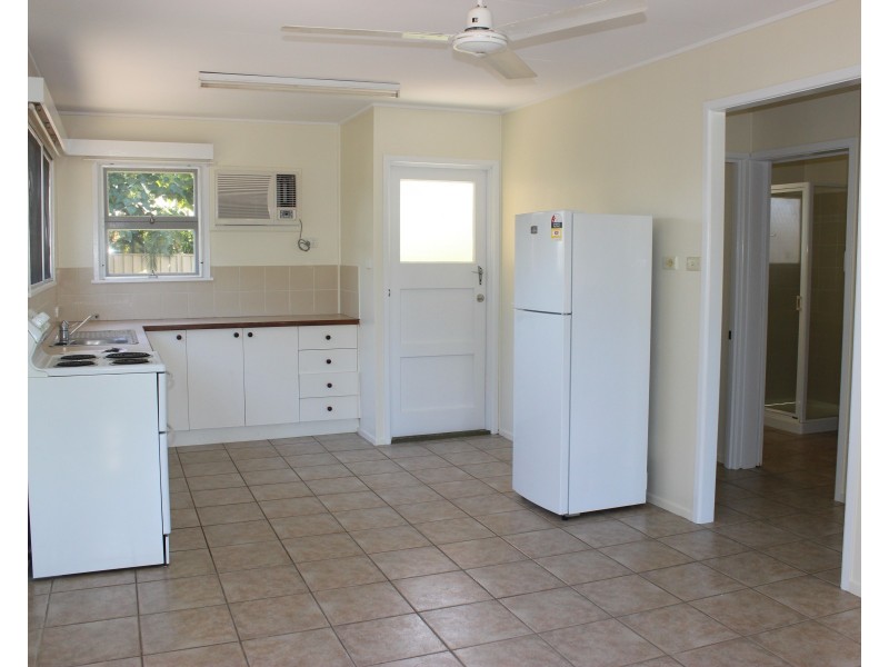 4 Jamieson Street, Cardwell QLD 4849