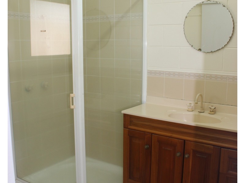 4 Jamieson Street, Cardwell QLD 4849